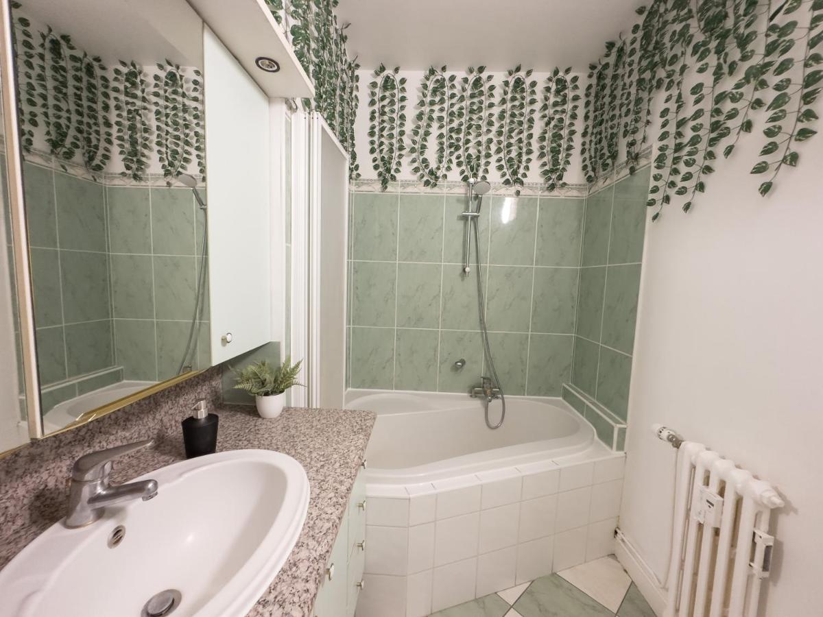 Jungle Urbain- Sauna - Cine - Hamac - Hyper Centre อาเมียงส์ ภายนอก รูปภาพ